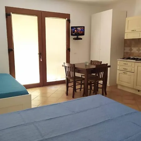 Apartment Tiny House *